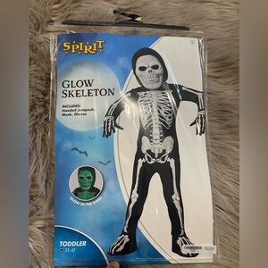 Great condition Spirit Glow Skeleton toddler Costume in size 3T-4T